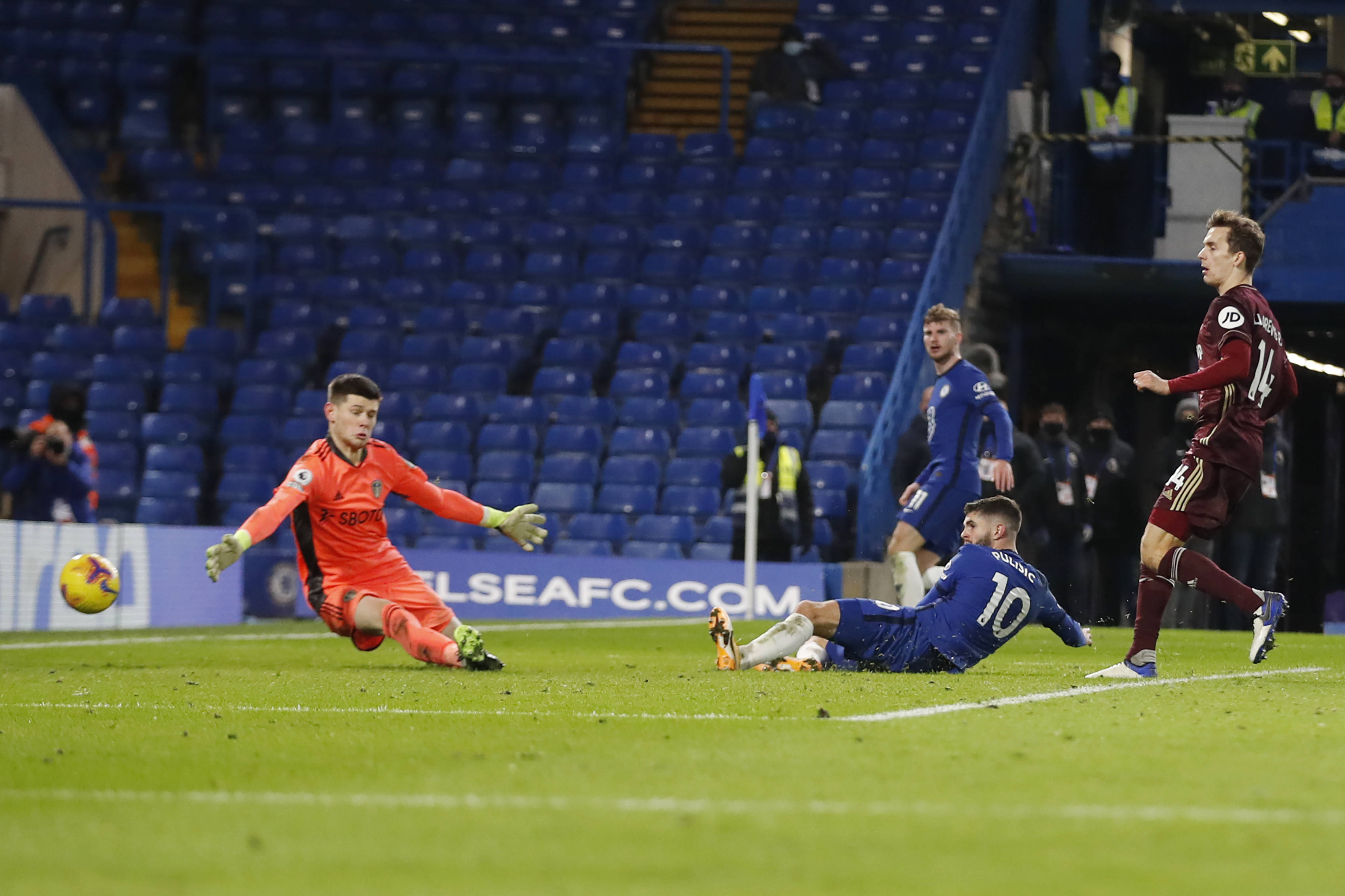 赛是对阵强 赛是对阵强